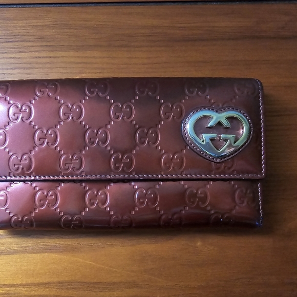 Authentic Gucci Wallet - Picture 2 of 13